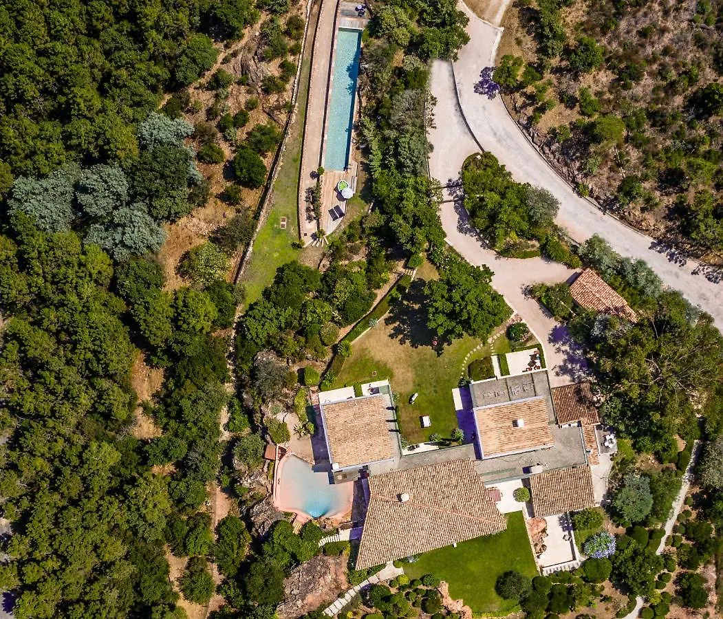 Art & Design Villa With 360 View Mandelieu-la-Napoule