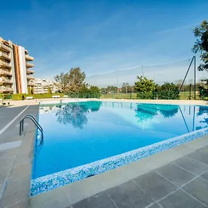  Appartement Charmant 2 Pieces En Avec Piscine
